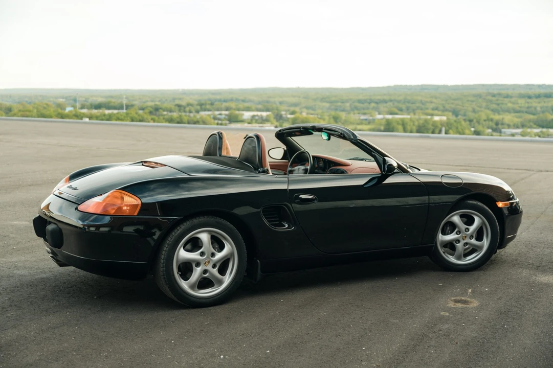 1999 Porsche 986 Boxster - Image 14 of 31