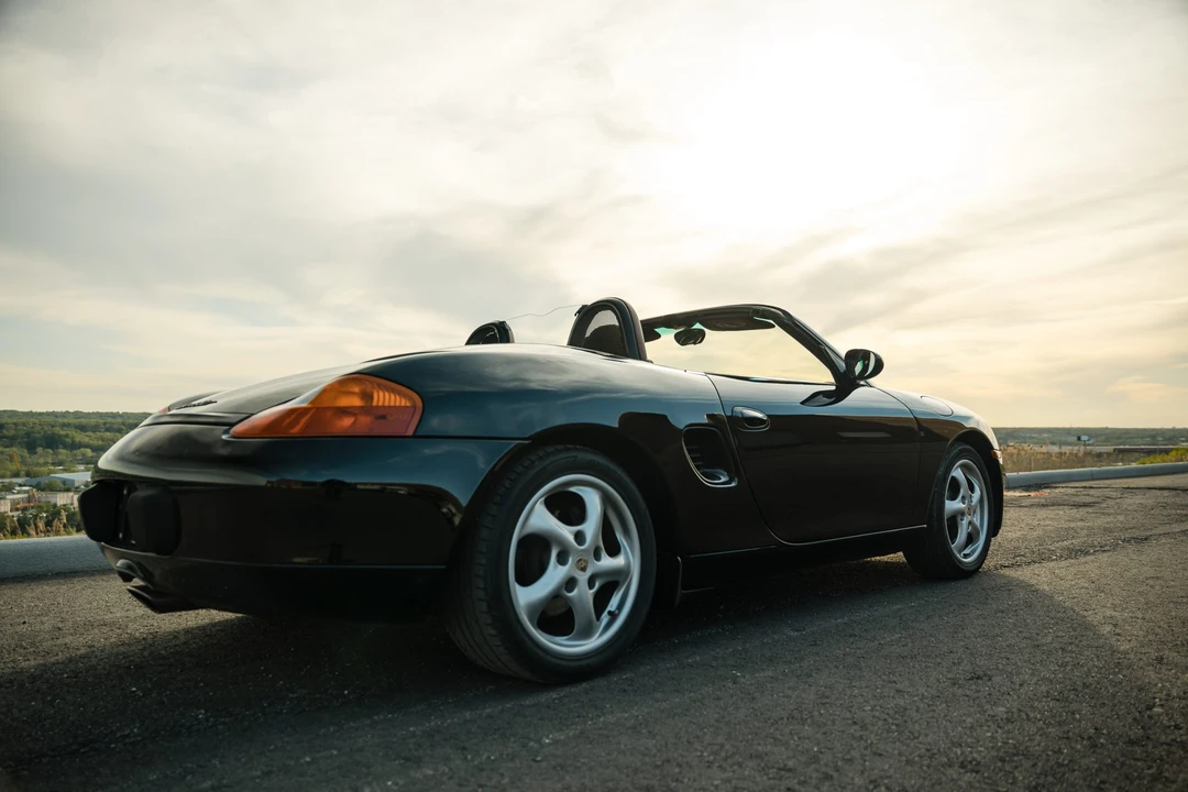 1999 Porsche 986 Boxster - Image 12 of 31
