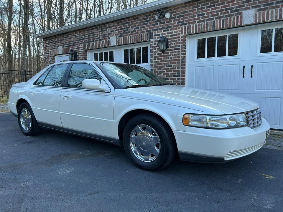 2000 Cadillac Seville - Image 7 of 31