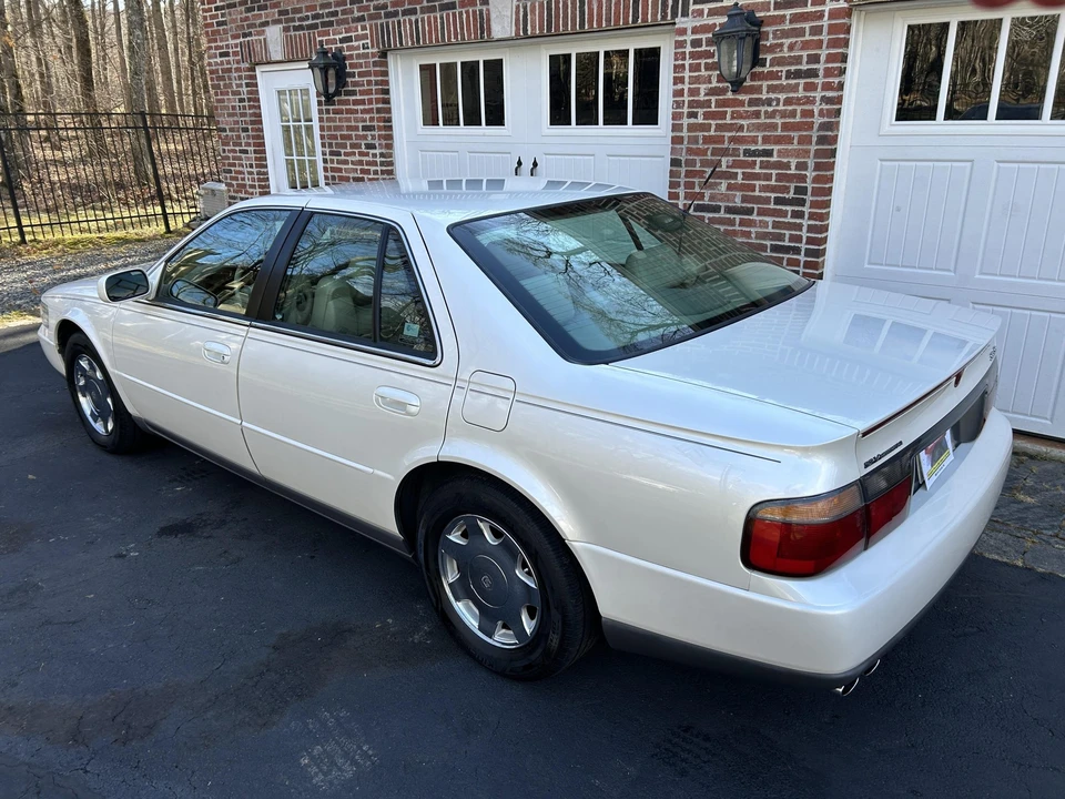 2000 Cadillac Seville - Image 15 of 31