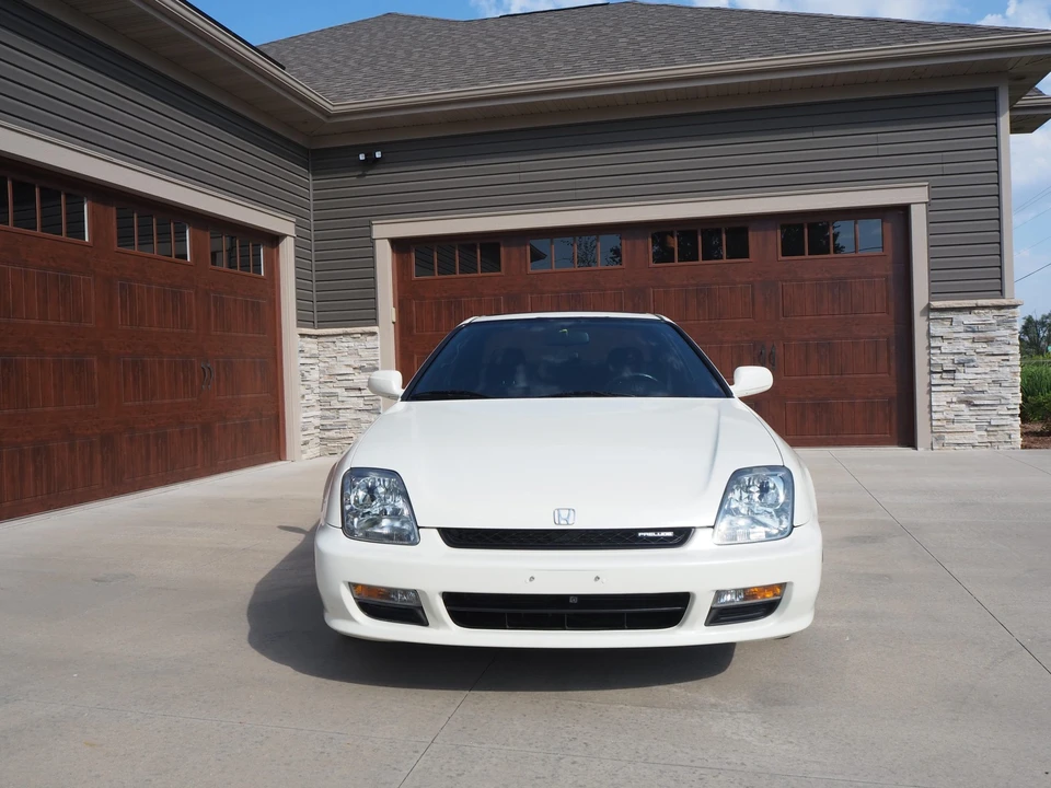 2000 Honda Prelude 5th Gen - Image 2 of 31