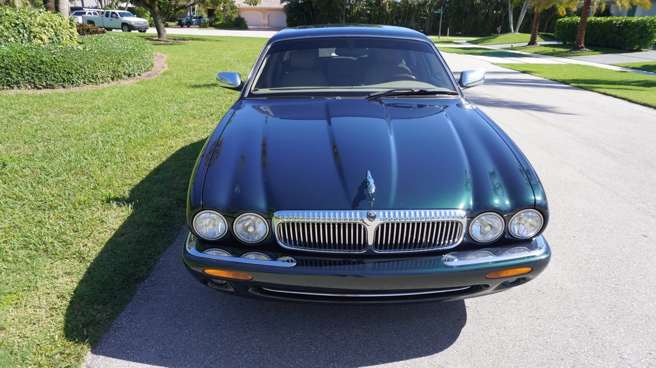 2000 Jaguar X308 XJ - Image 4 of 31