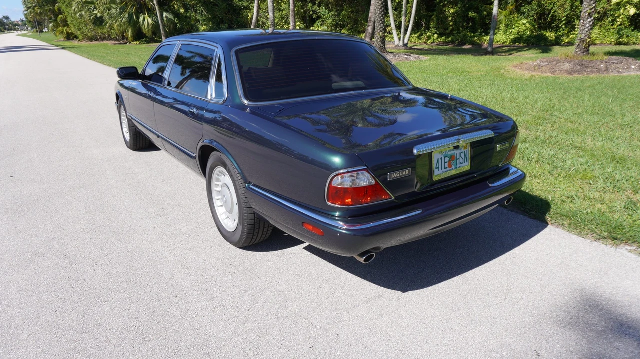 2000 Jaguar X308 XJ - Image 13 of 31