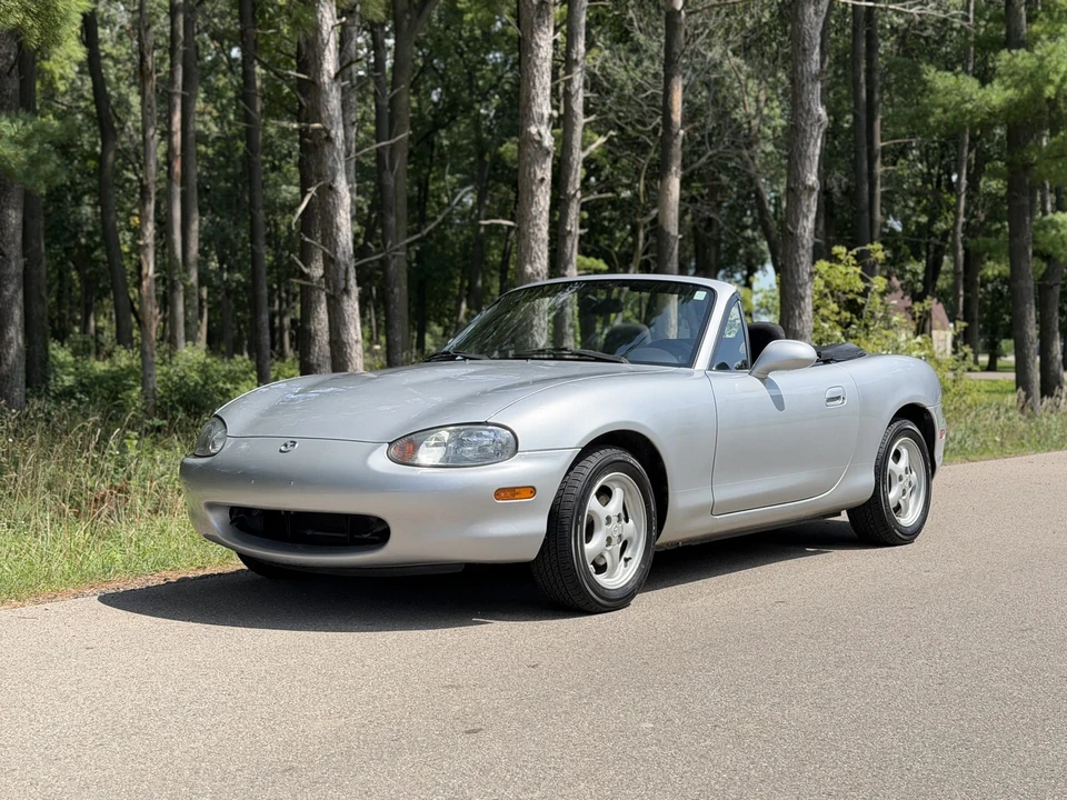 2000 Mazda NB MX-5 Miata - Image 14 of 31