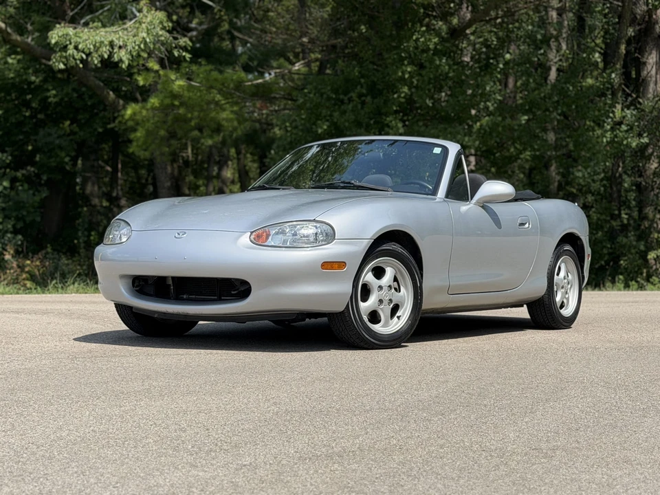 2000 Mazda NB MX-5 Miata - Image 4 of 31