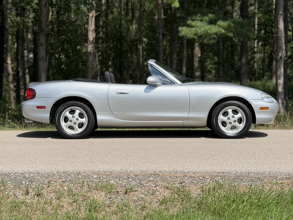 2000 Mazda NB MX-5 Miata - Image 31 of 31