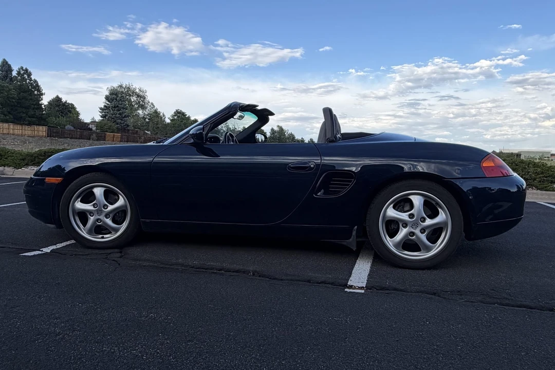 2000 Porsche 986 Boxster - Image 3 of 31