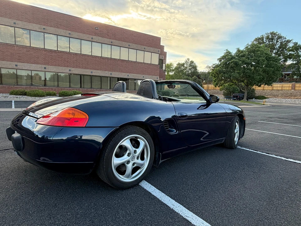2000 Porsche 986 Boxster - Image 6 of 31