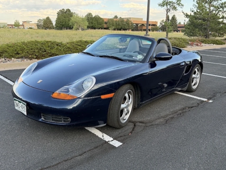 2000 Porsche 986 Boxster - Image 2 of 31