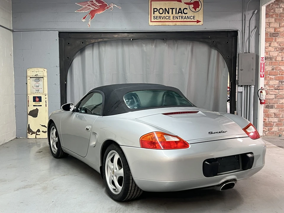 2000 Porsche 986 Boxster - Image 14 of 31