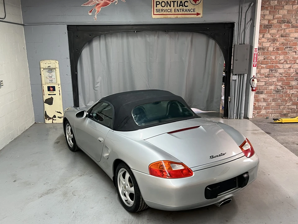 2000 Porsche 986 Boxster - Image 13 of 31