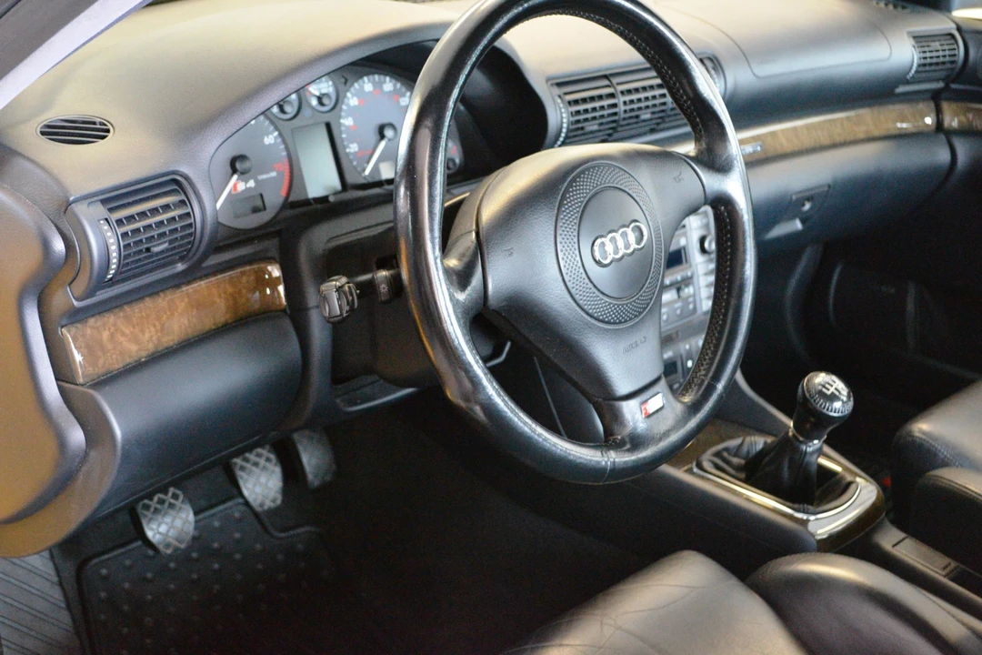 2001 Audi B5 S4 - Image 25 of 31