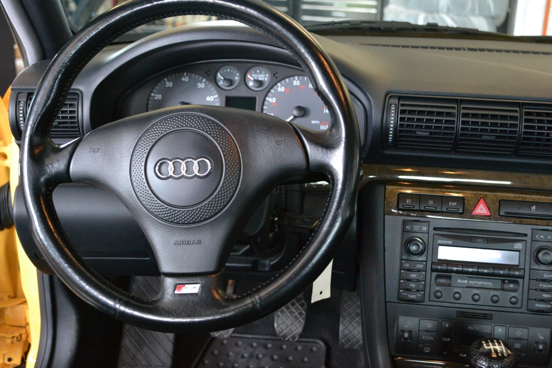 2001 Audi B5 S4 - Image 26 of 31