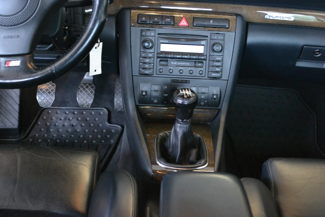2001 Audi B5 S4 - Image 30 of 31