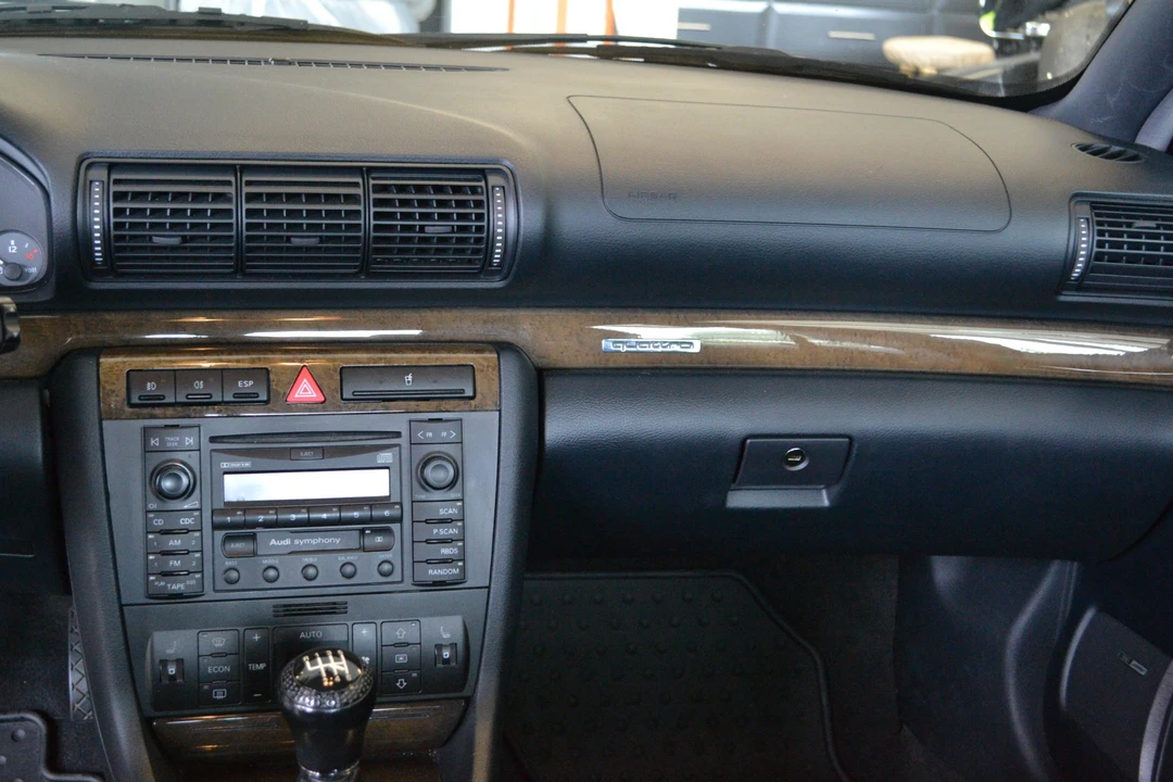 2001 Audi B5 S4 - Image 22 of 31