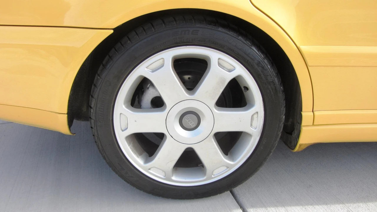 2001 Audi B5 S4 - Image 12 of 31