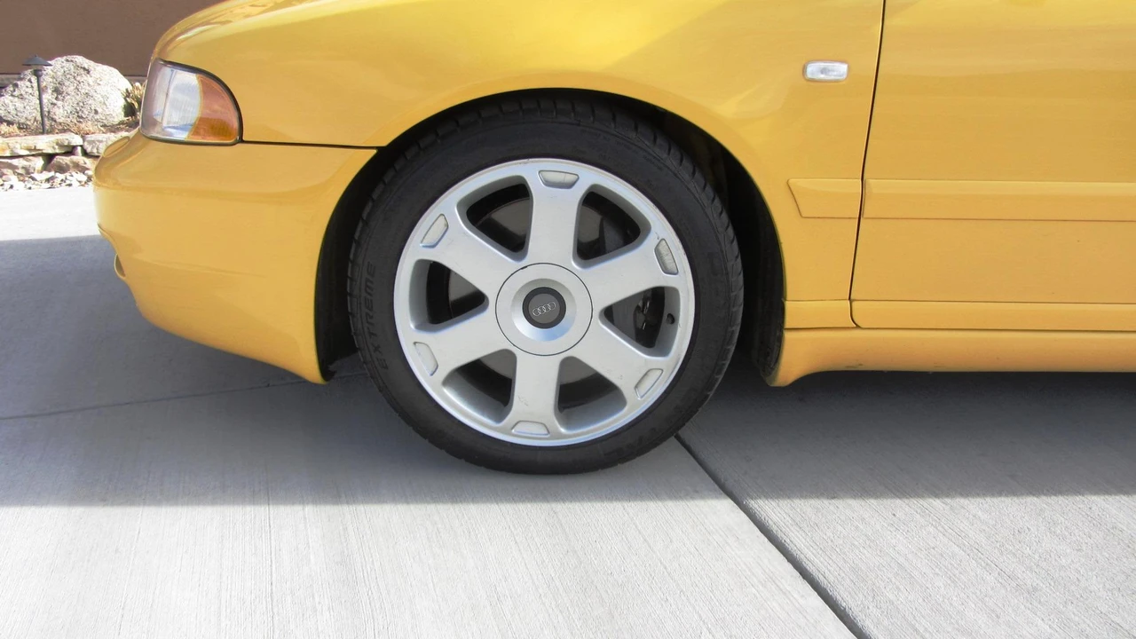 2001 Audi B5 S4 - Image 15 of 31