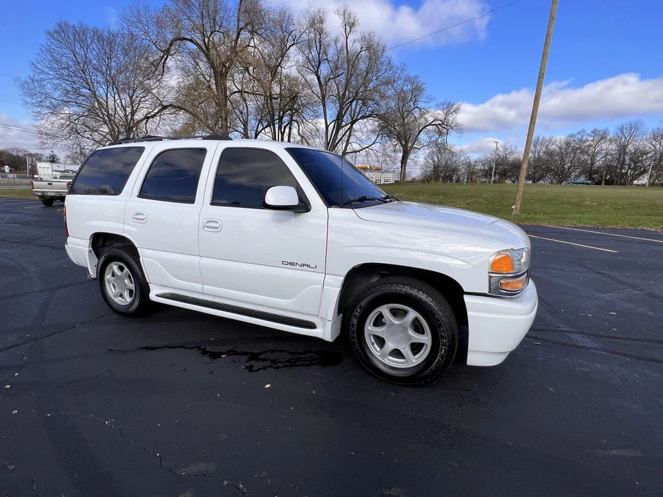 2001 GMC Yukon 2nd Gen - Image 12 of 31