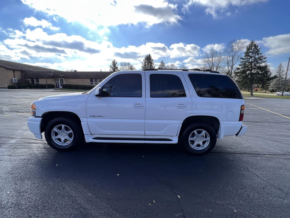 2001 GMC Yukon 2nd Gen - Image 29 of 31