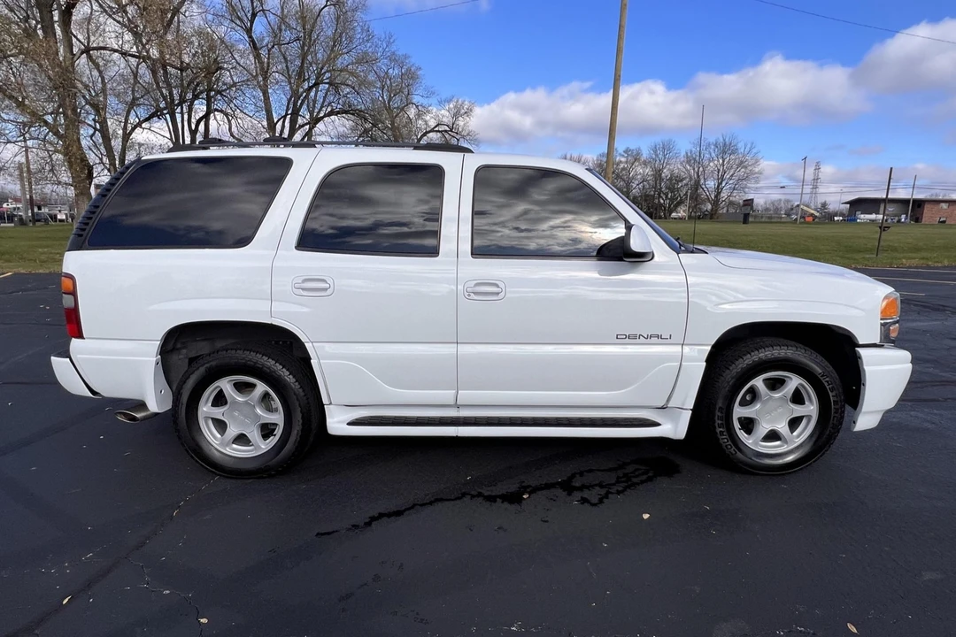 2001 GMC Yukon 2nd Gen - Image 15 of 31