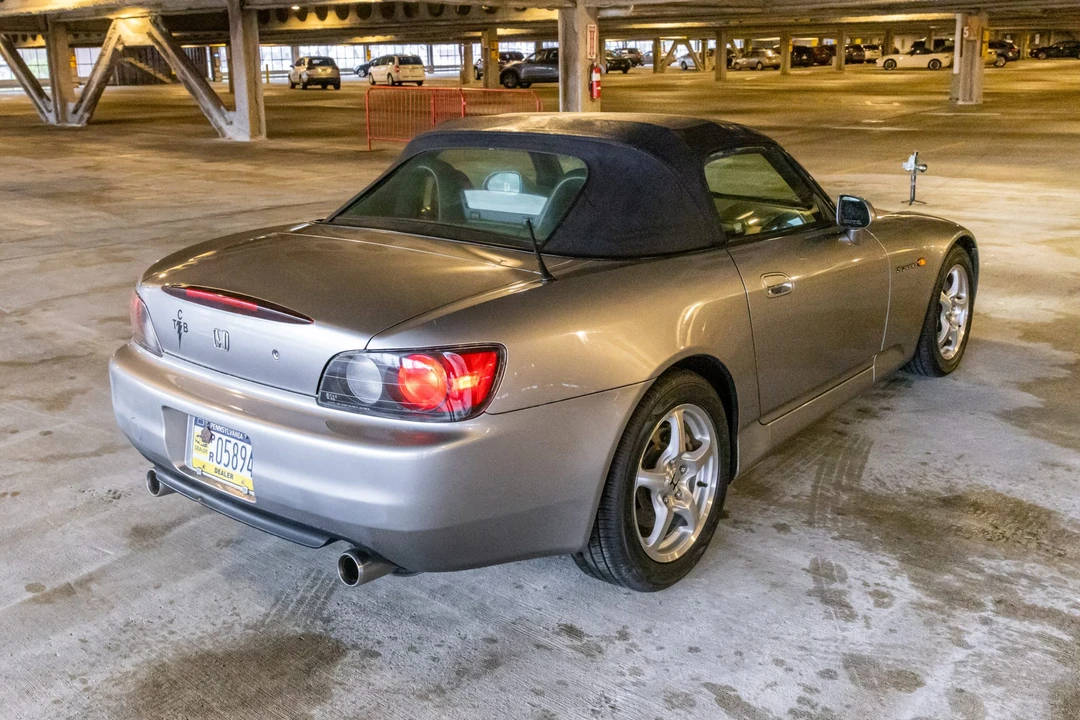 2001 Honda AP1 S2000 - Image 16 of 31