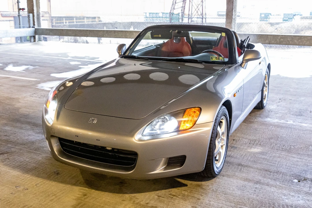 2001 Honda AP1 S2000 - Image 2 of 31