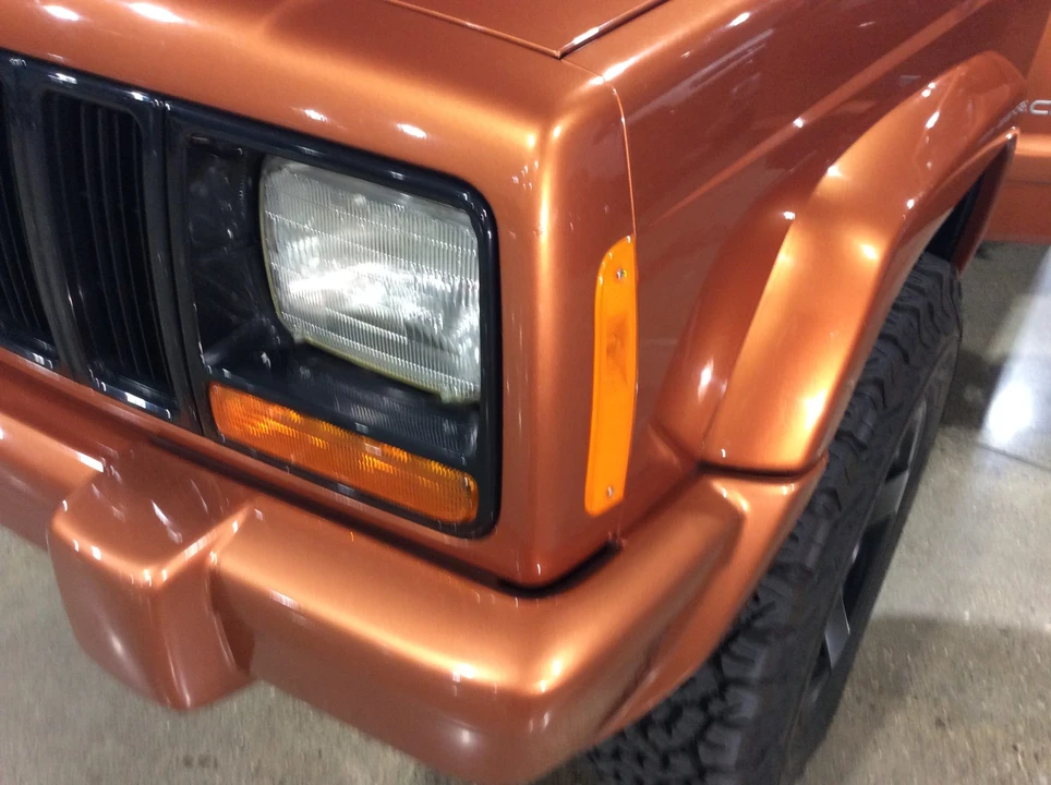 2001 Jeep XJ Cherokee - Image 24 of 31