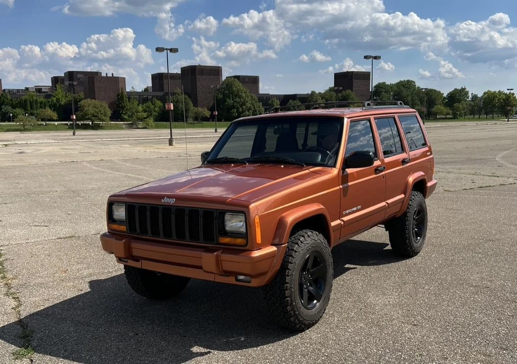 2001 Jeep XJ Cherokee - Image 11 of 31