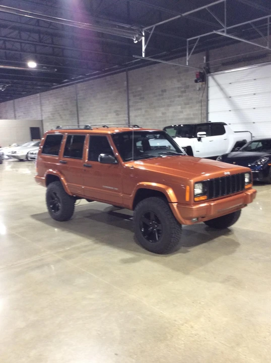 2001 Jeep XJ Cherokee - Image 4 of 31