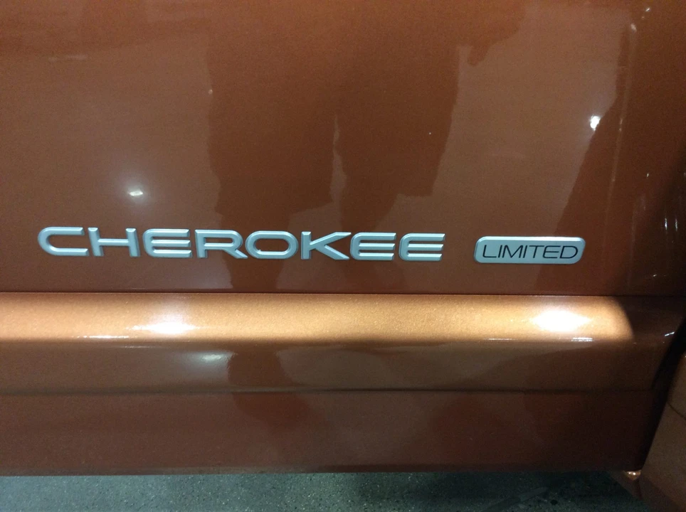 2001 Jeep XJ Cherokee - Image 28 of 31