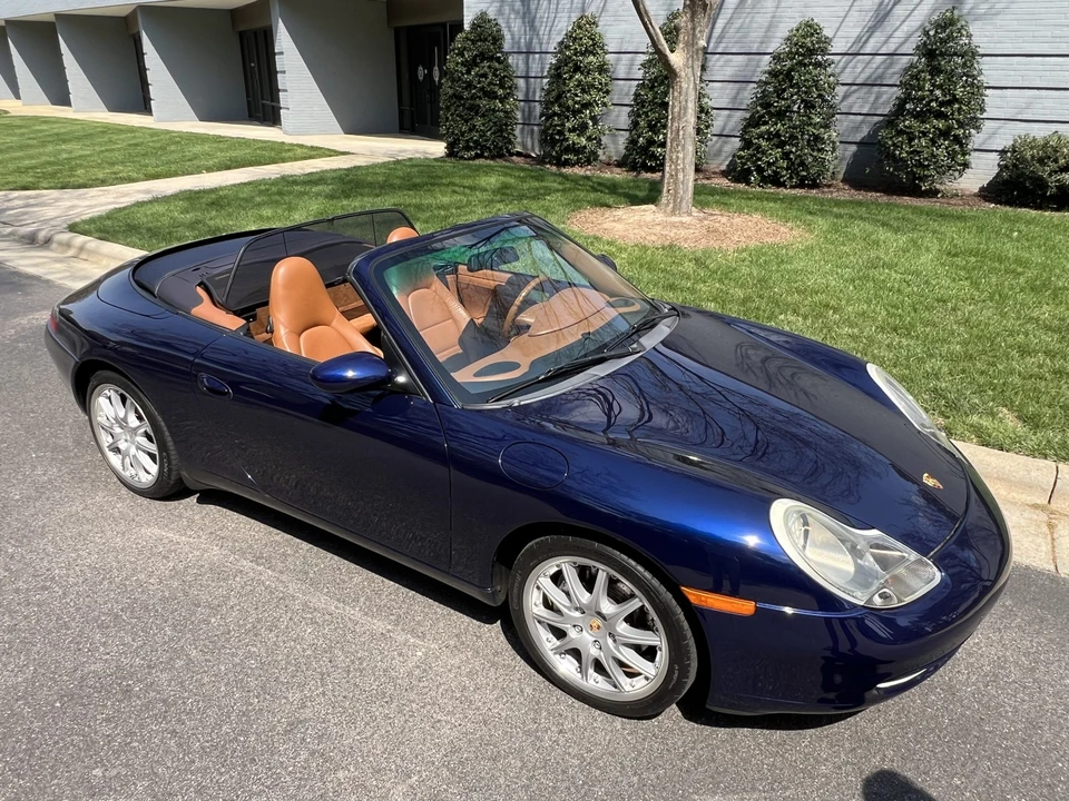 2001 Porsche 996 Carrera 4 - Image 3 of 31