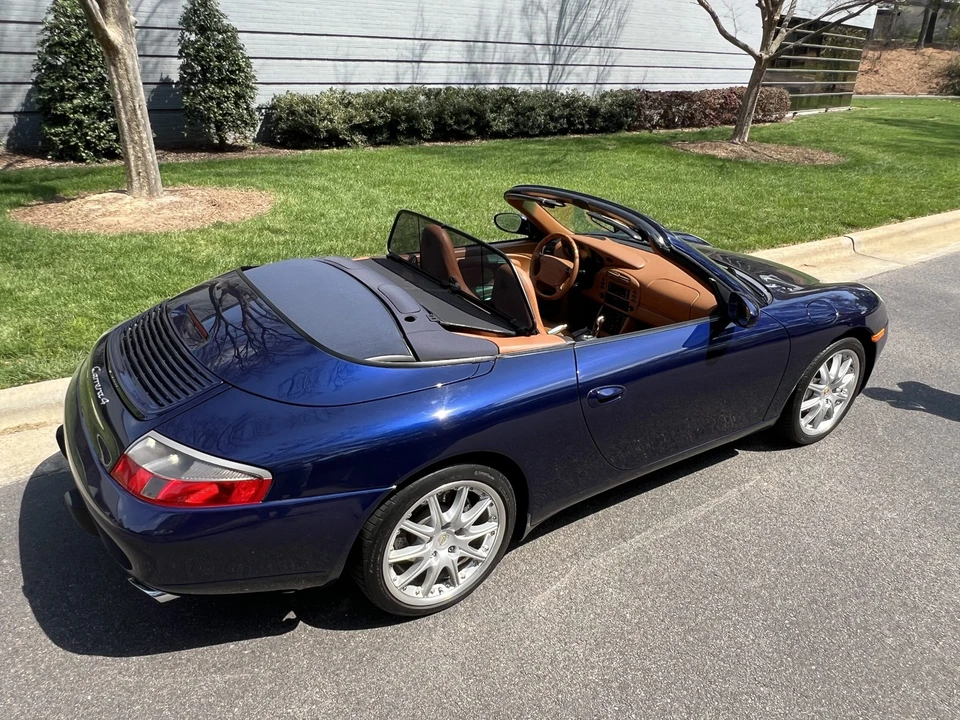 2001 Porsche 996 Carrera 4 - Image 6 of 31