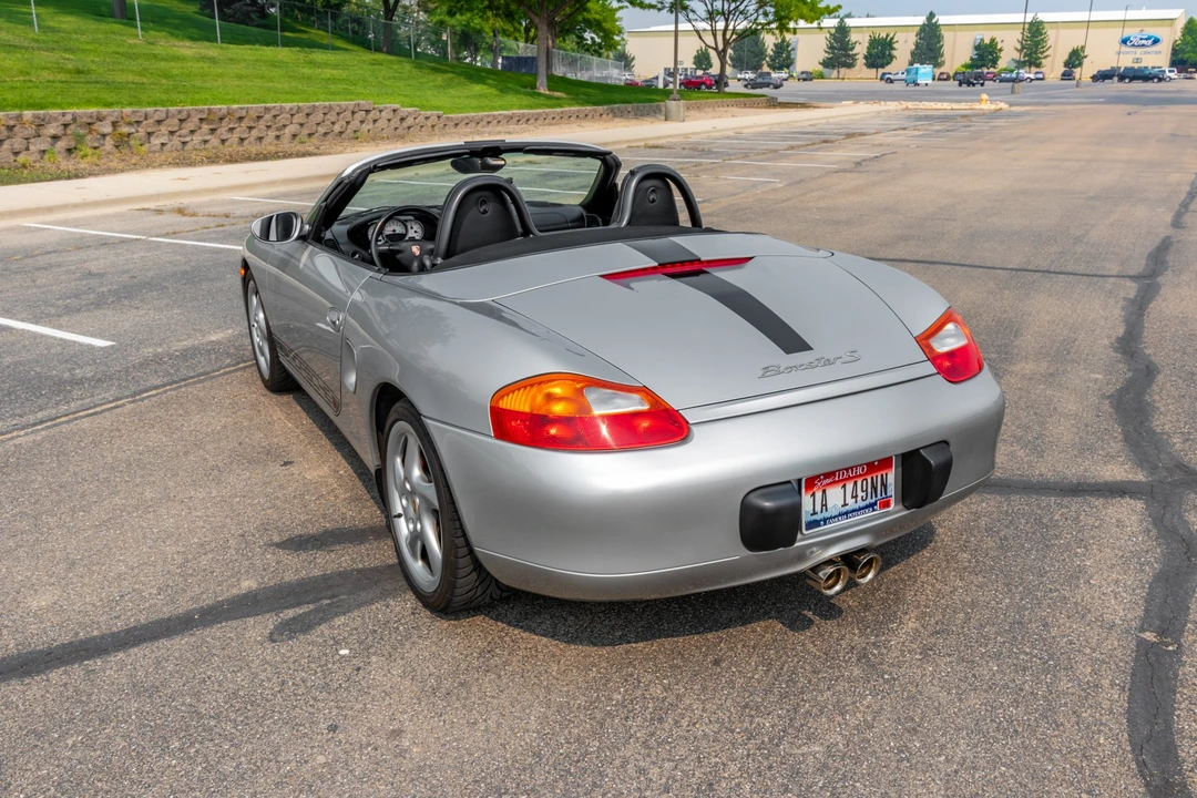 2001 Porsche 986 Boxster S - Image 28 of 31