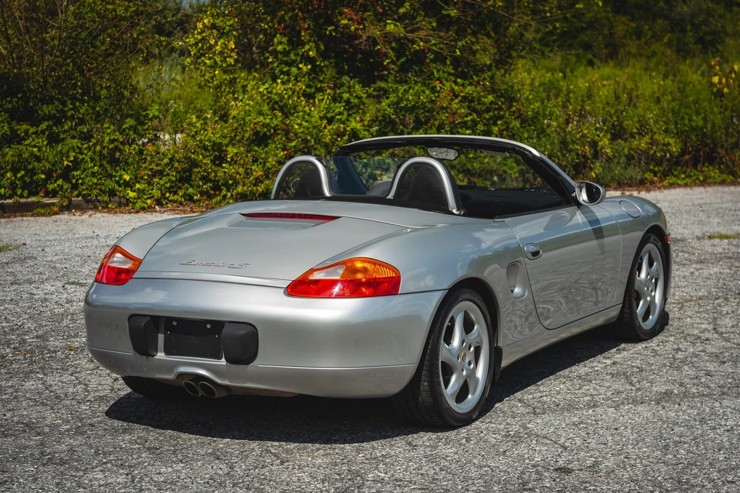 2001 Porsche 986 Boxster S - Image 15 of 31