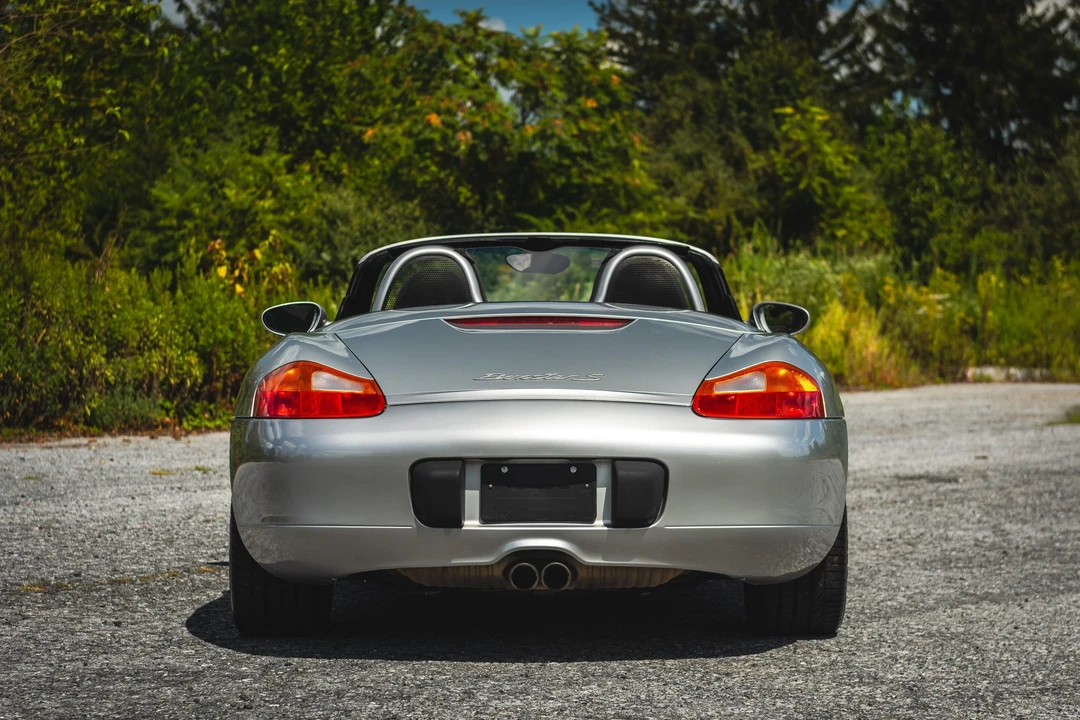 2001 Porsche 986 Boxster S - Image 13 of 31
