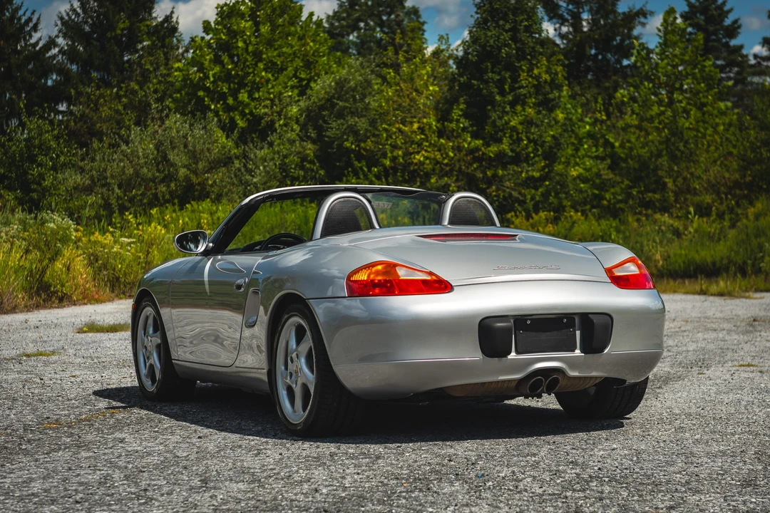 2001 Porsche 986 Boxster S - Image 12 of 31