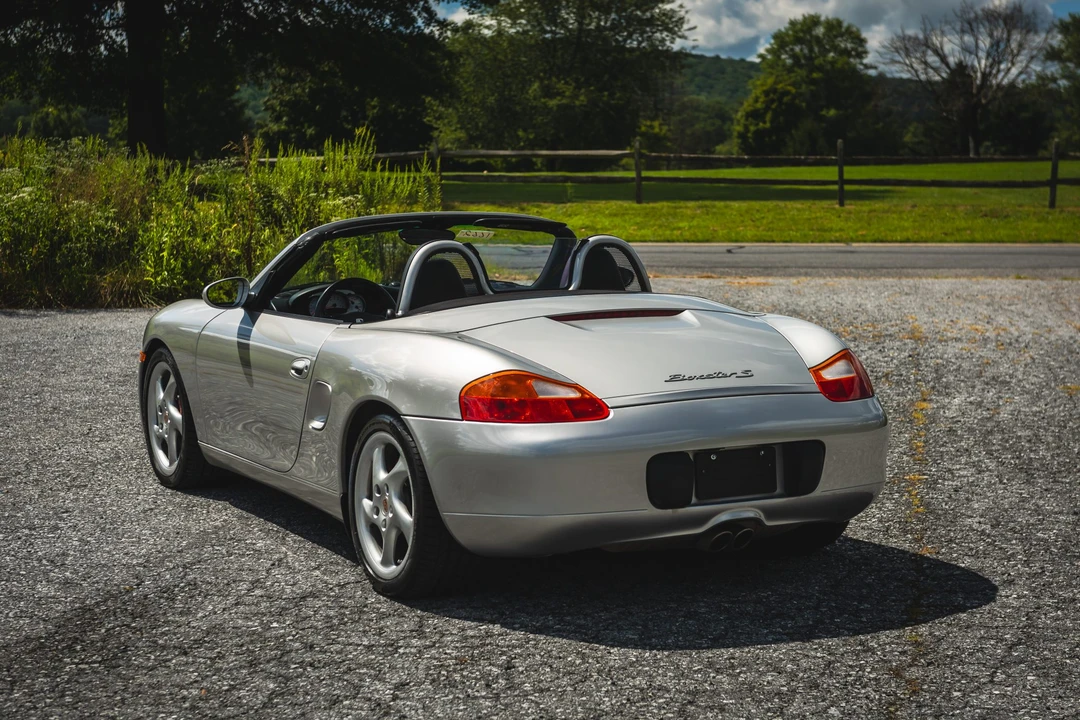 2001 Porsche 986 Boxster S - Image 11 of 31