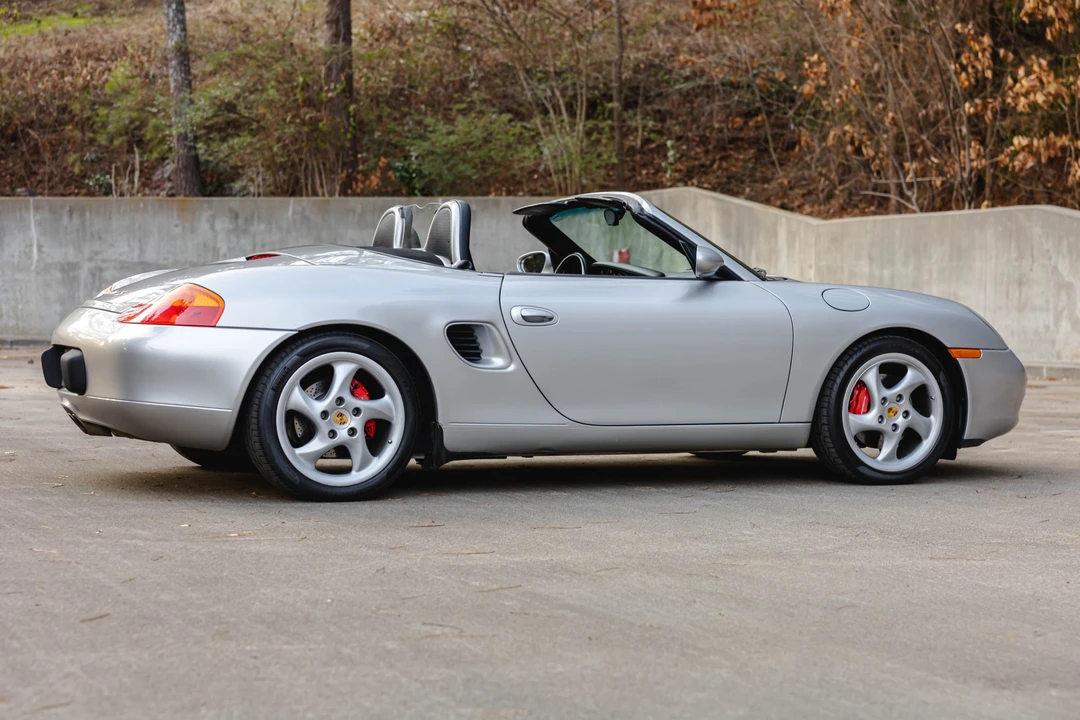 2001 Porsche 986 Boxster S - Image 15 of 31