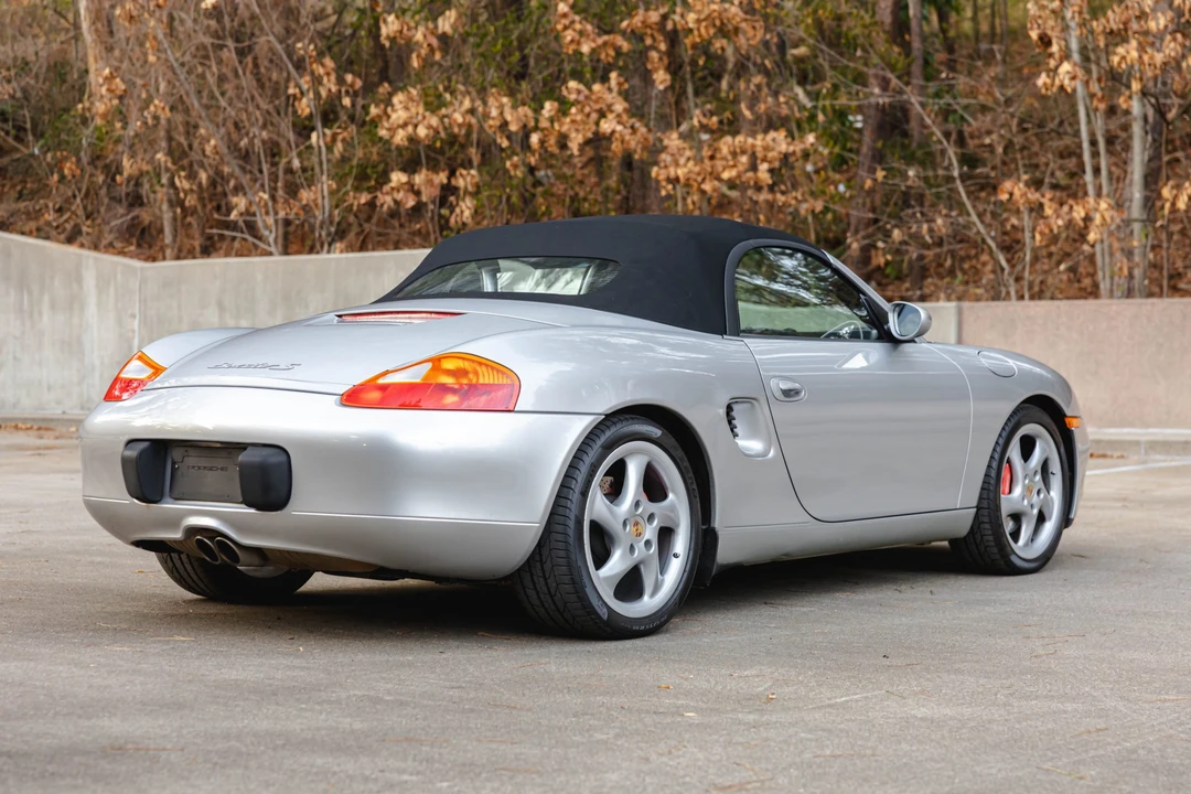 2001 Porsche 986 Boxster S - Image 19 of 31
