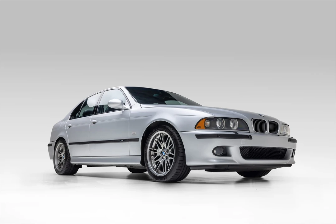 2002 BMW E39 M5 - Image 10 of 31