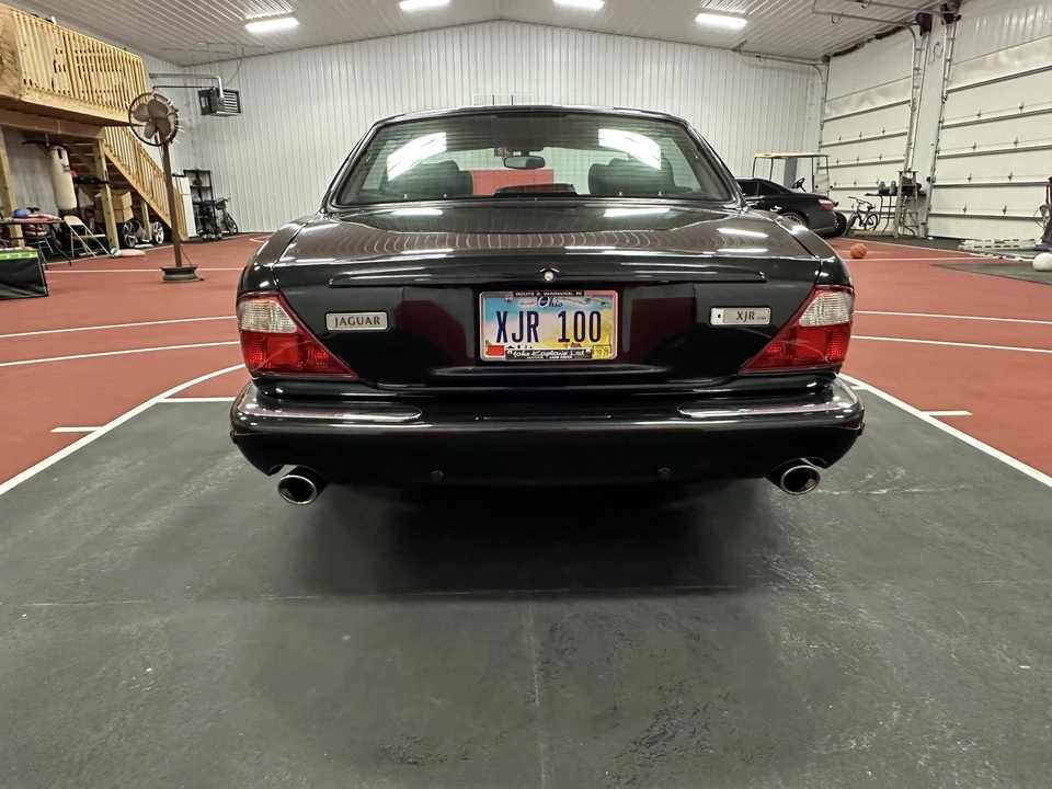 2002 Jaguar X308 XJR - Image 7 of 31