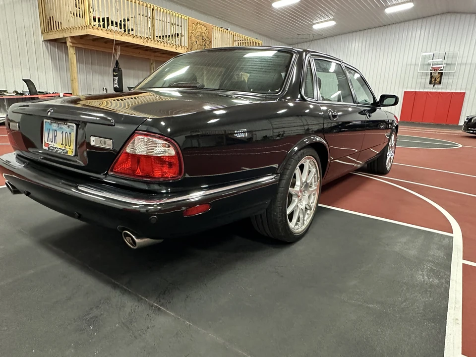 2002 Jaguar X308 XJR - Image 6 of 31
