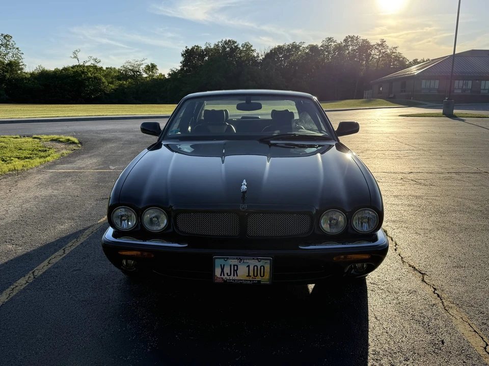 2002 Jaguar X308 XJR - Image 18 of 31