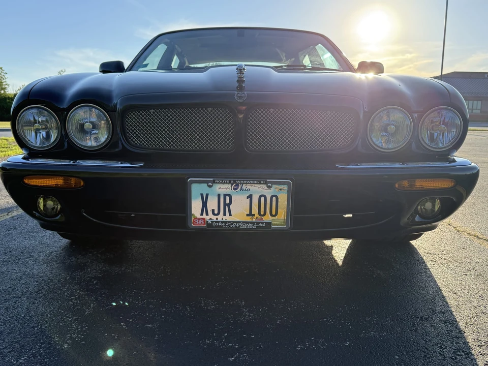 2002 Jaguar X308 XJR - Image 16 of 31