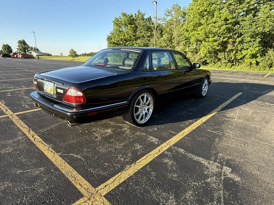 2002 Jaguar X308 XJR - Image 28 of 31