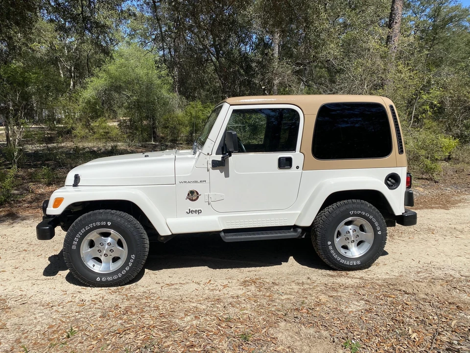 2002 Jeep TJ Wrangler - Image 15 of 31