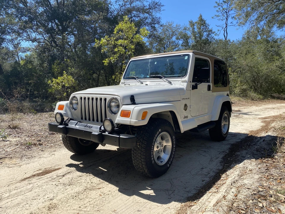 2002 Jeep TJ Wrangler - Image 24 of 31