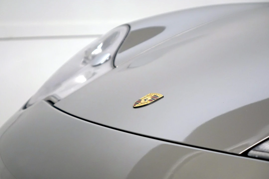 2002 Porsche 996 Carrera - Image 28 of 31