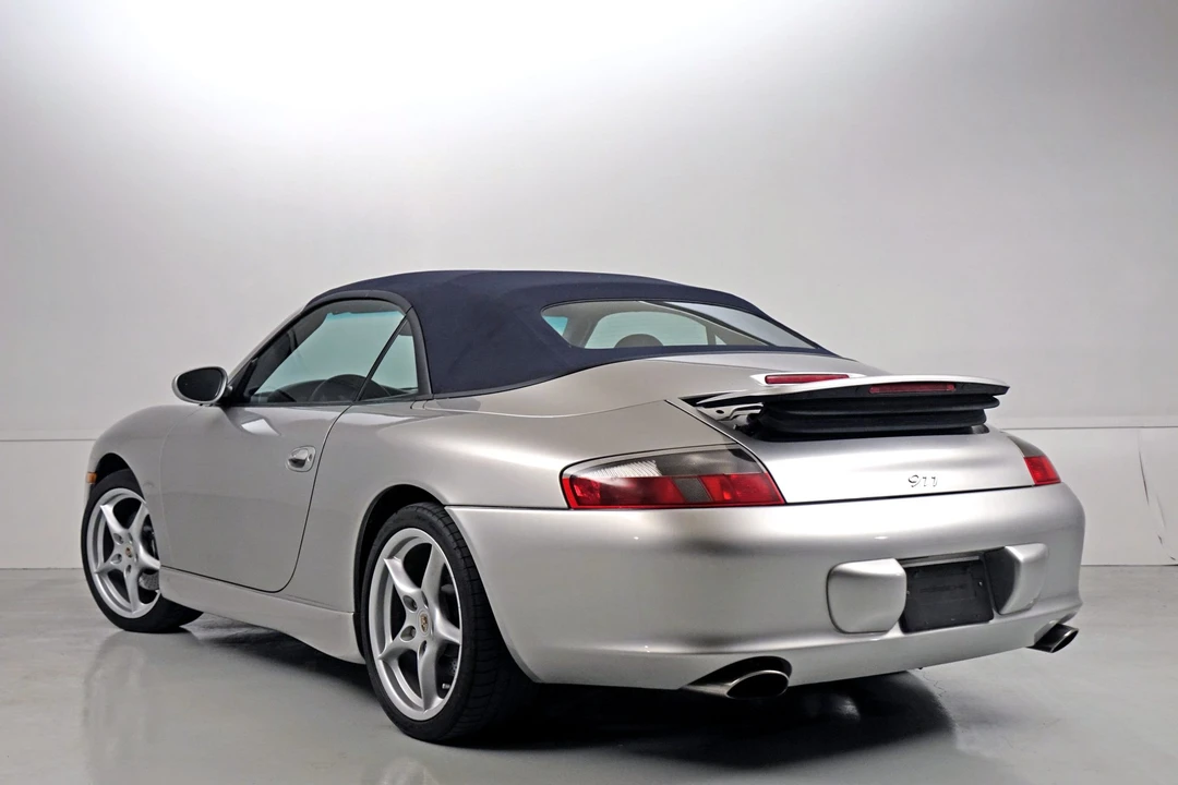 2002 Porsche 996 Carrera - Image 10 of 31