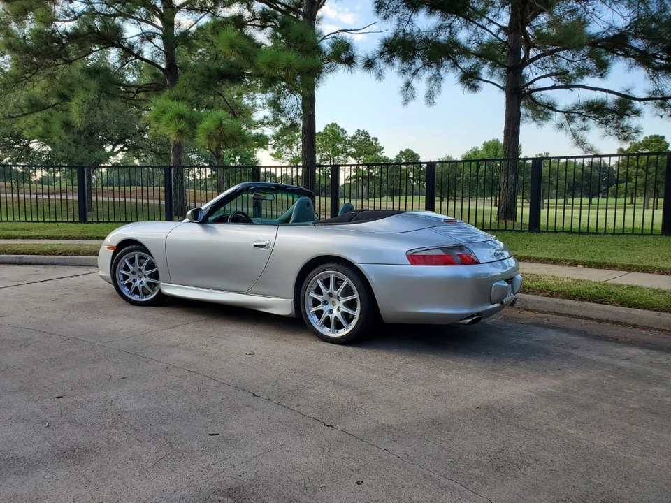 2002 Porsche 996 Carrera - Image 11 of 31